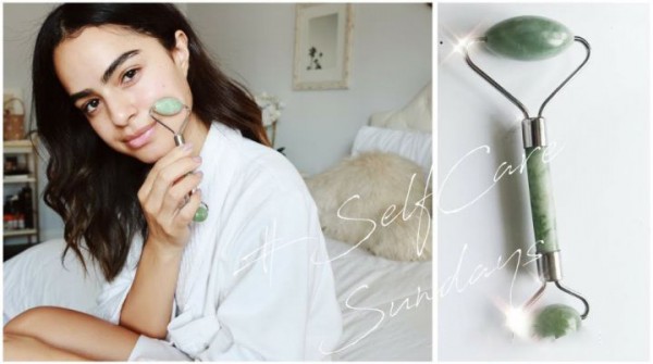 Super star are using rose quartz jade roller